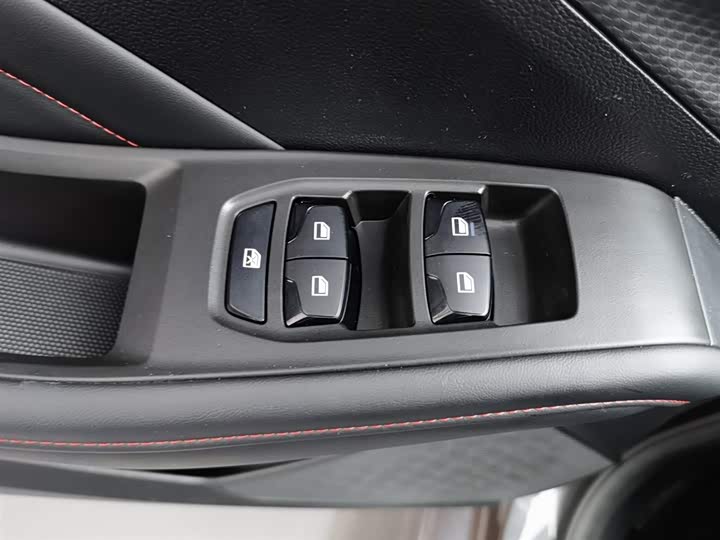 Фото 9 - MG Motor 5