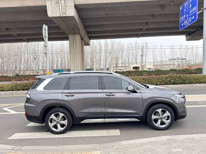 Фото 7 - Hyundai Santa Fe