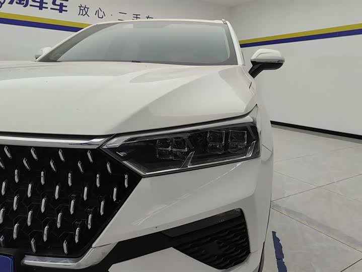 Фото 5 - Bestune T77