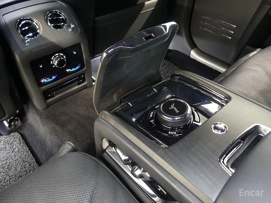 Фото 14 - Rolls-Royce Ghost