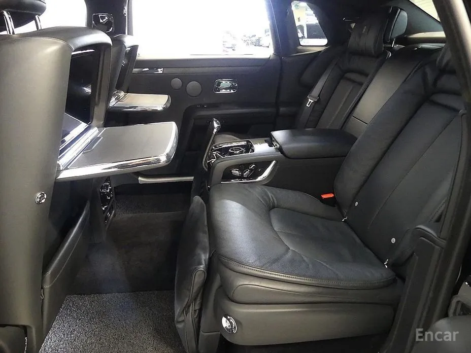 Фото 9 - Rolls-Royce Ghost