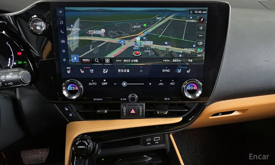 Фото 14 - Lexus NX