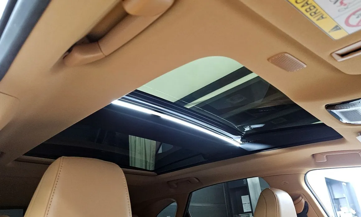 Фото 18 - Lexus NX