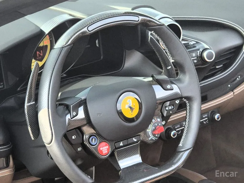 Фото 16 - Ferrari F8