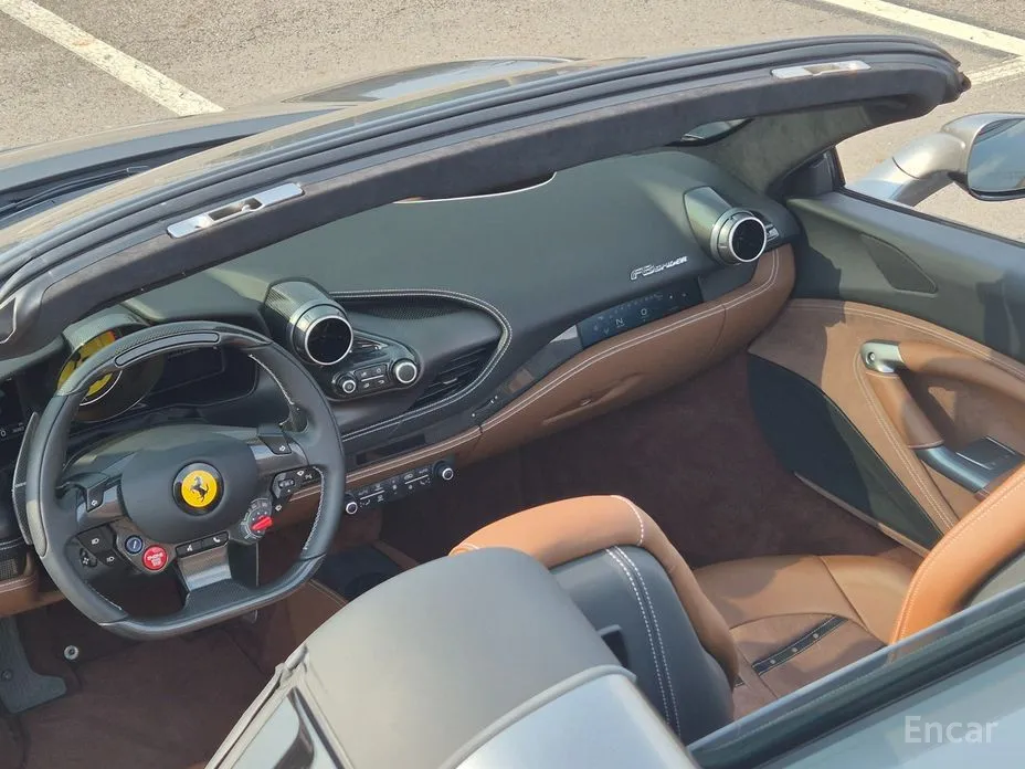 Фото 7 - Ferrari F8