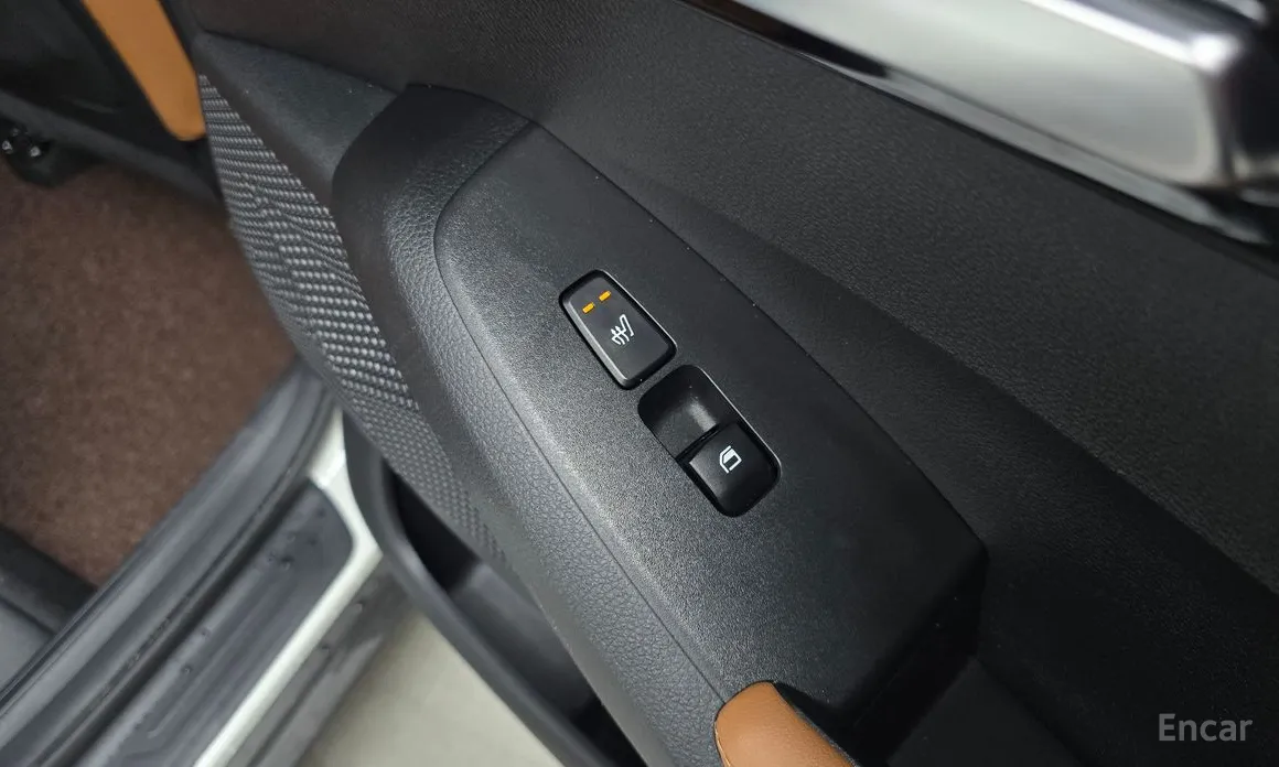 Фото 19 - Kia Seltos