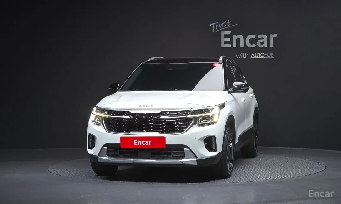 Фото 3 - Kia Seltos