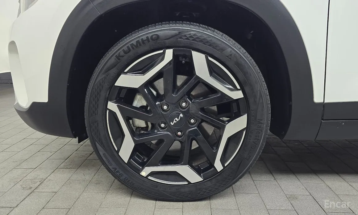 Фото 5 - Kia Seltos