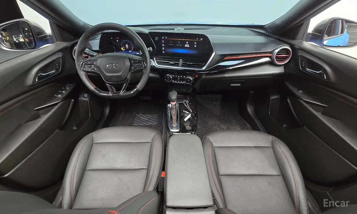 Photo 7 - Chevrolet Trax