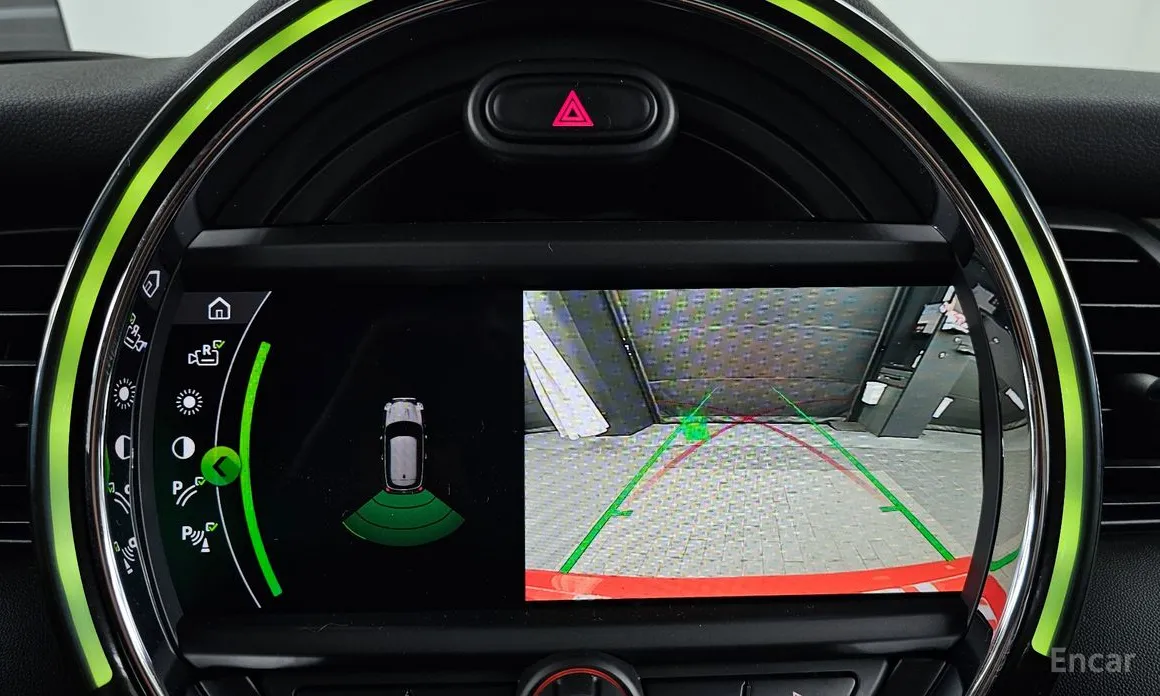 Фото 15 - Mini Cooper