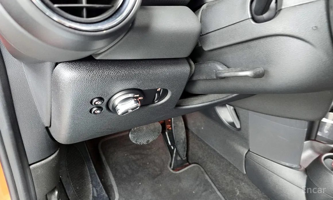 Фото 19 - Mini Cooper