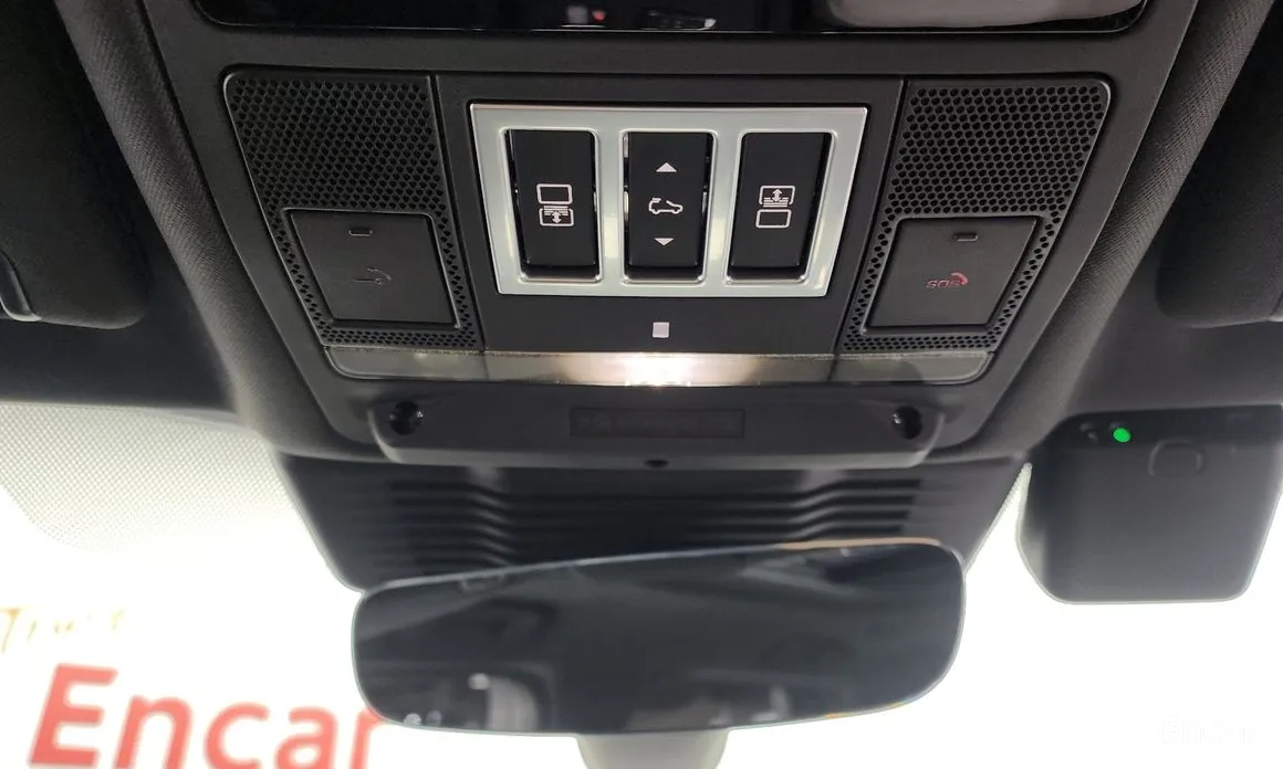 Фото 17 - Land Rover Discovery