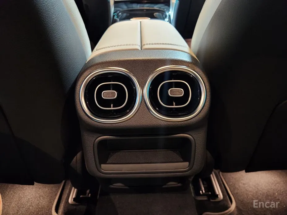 Фото 17 - Mercedes-Benz GLC-Class