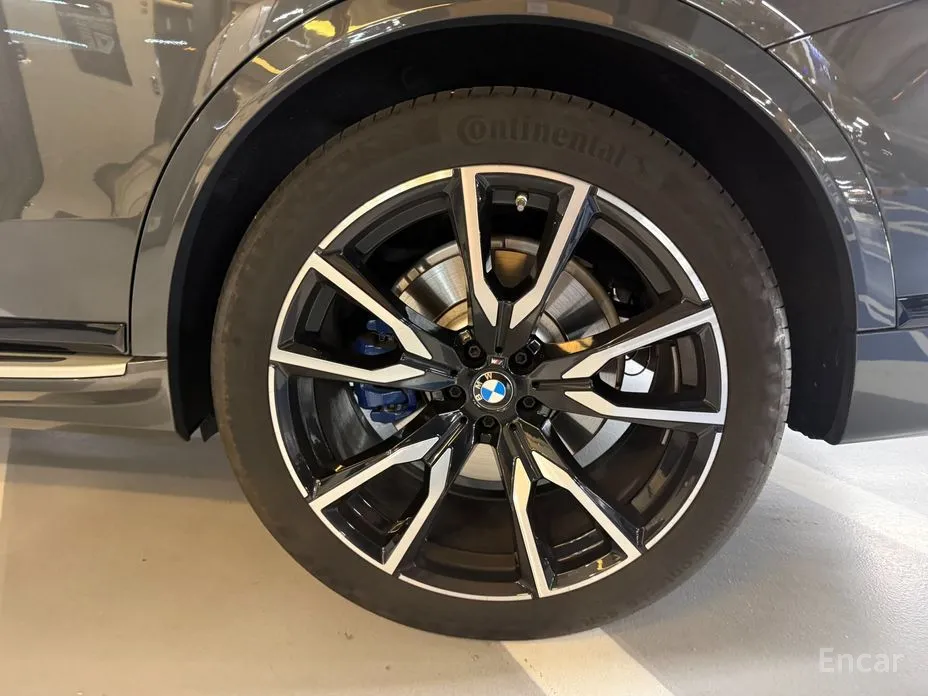 Фото 5 - BMW X7