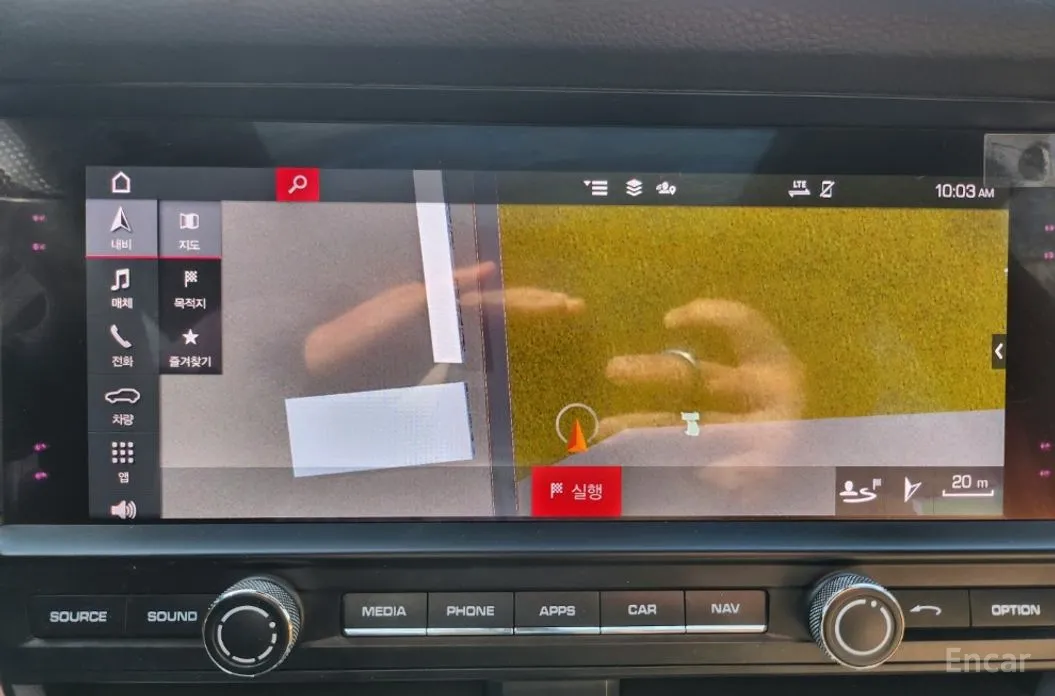 Фото 11 - Porsche Macan