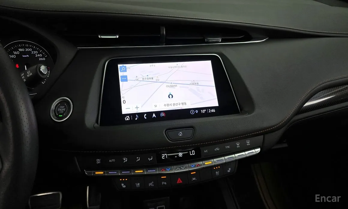 Фото 14 - Cadillac XT4