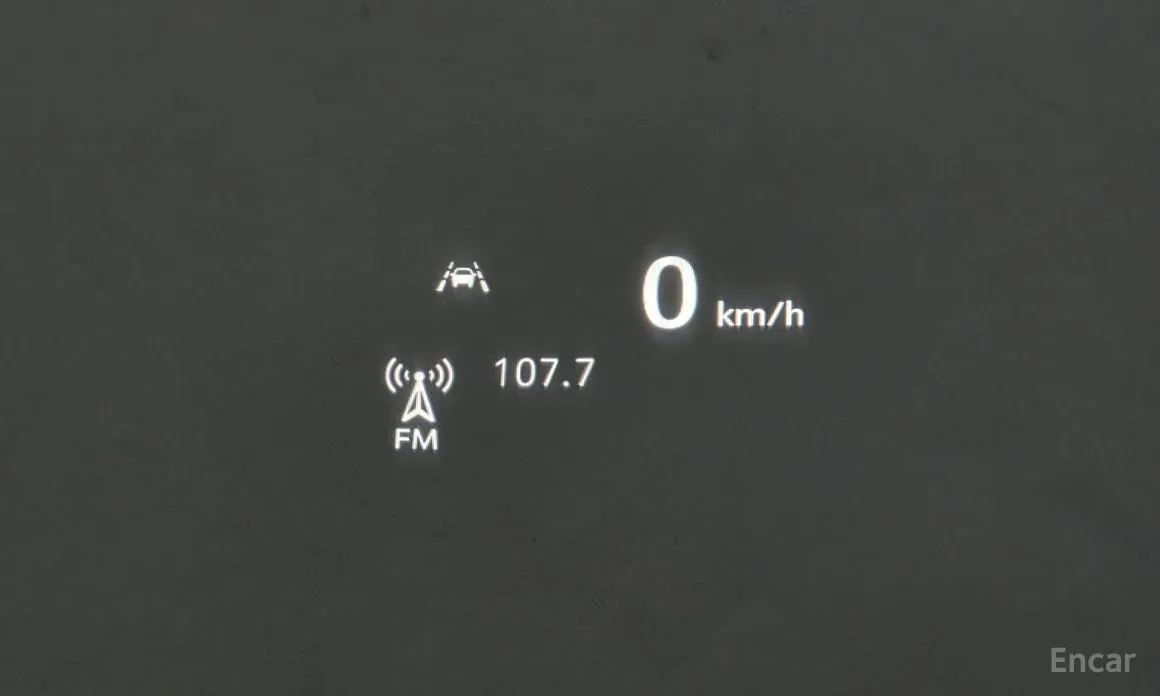 Фото 19 - Cadillac XT4