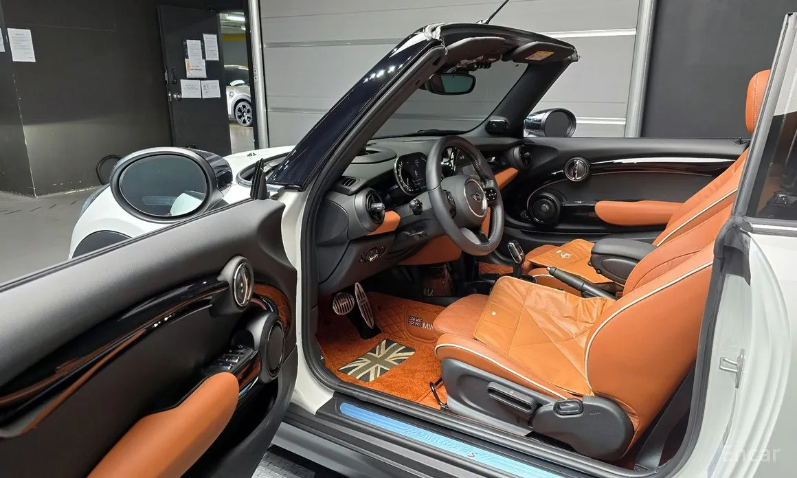 Фото 11 - Mini Cooper Convertible