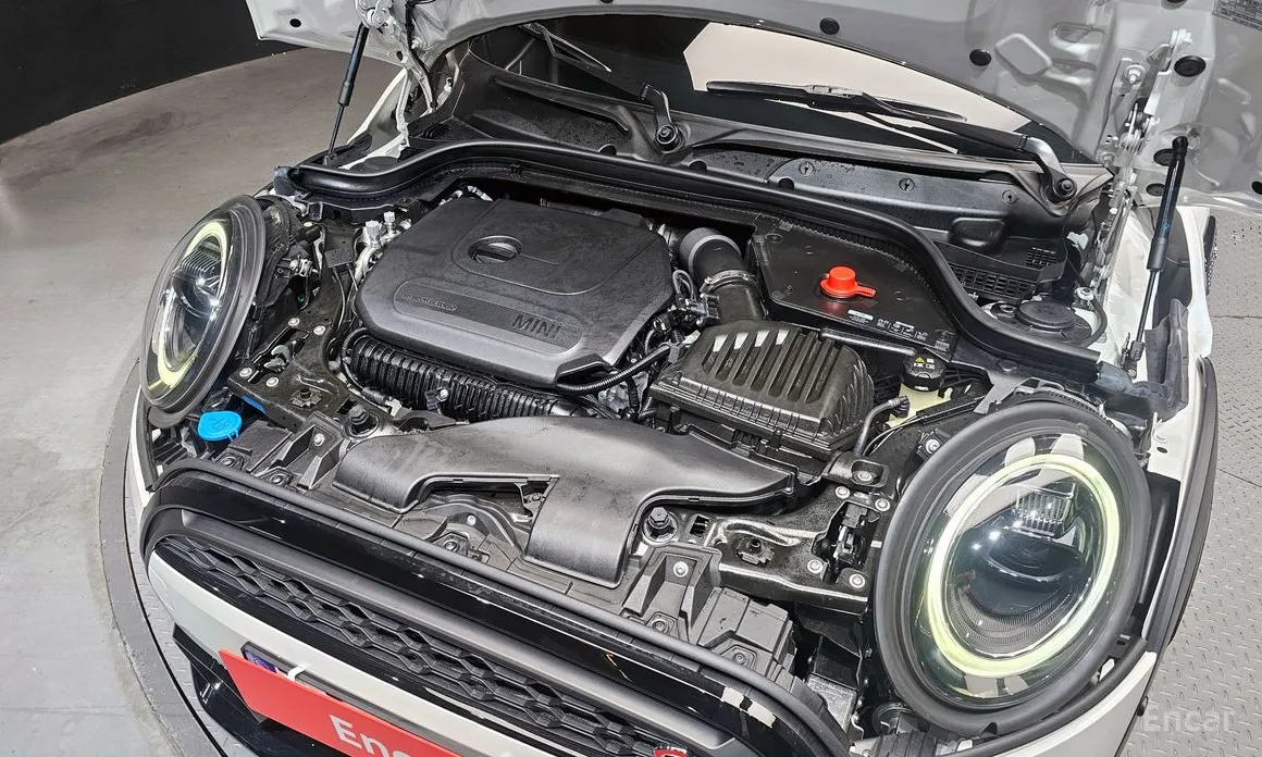 Фото 6 - Mini Cooper Convertible