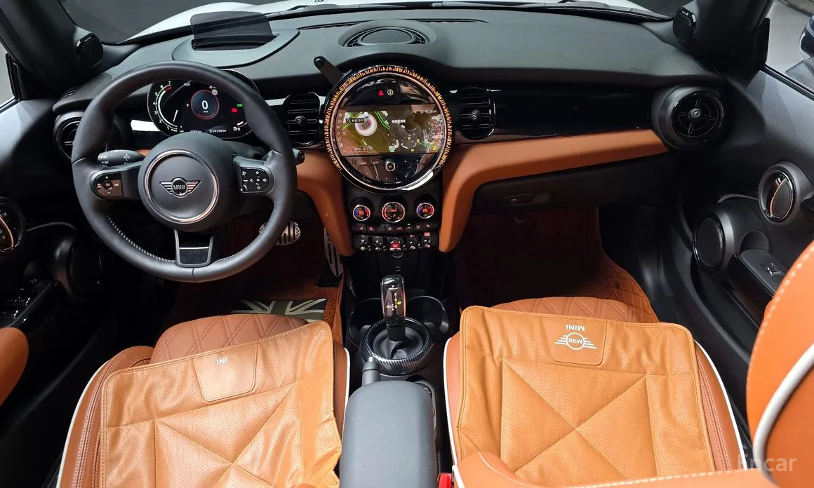 Фото 7 - Mini Cooper Convertible