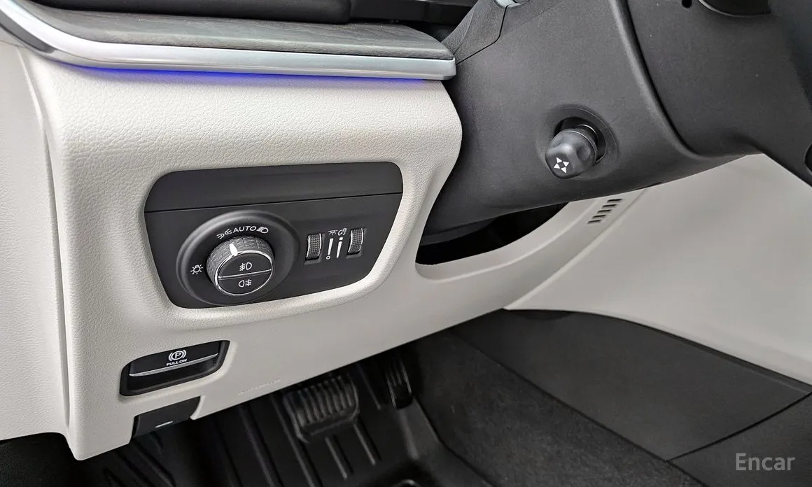 Фото 14 - Jeep Cherokee