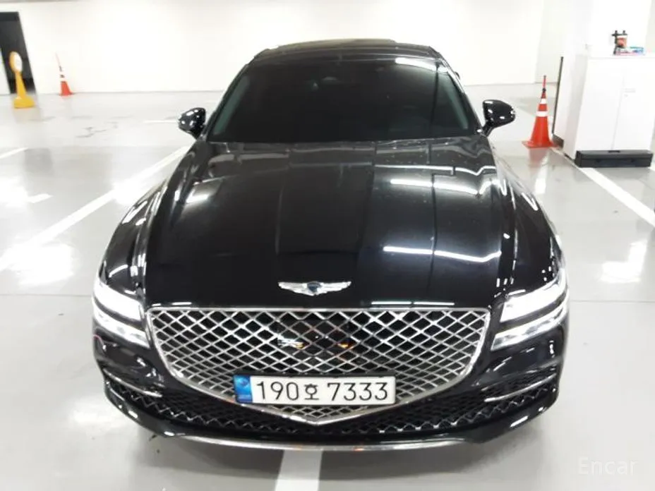 Фото 1 - Genesis G80