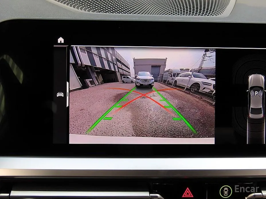 Photo 14 - BMW 3 Series