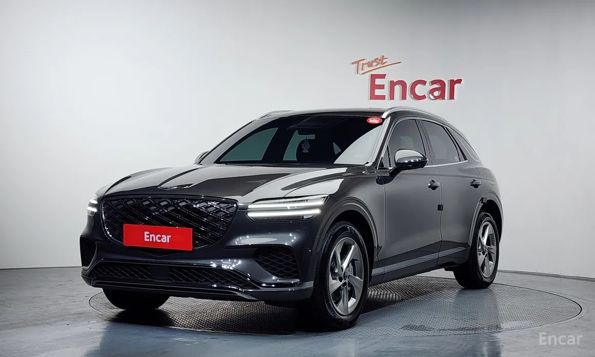 Фото 1 - Genesis GV70