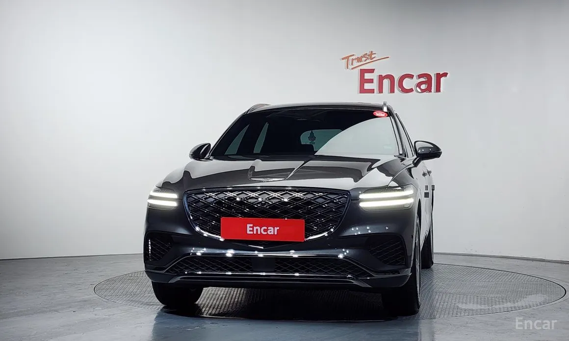 Фото 3 - Genesis GV70