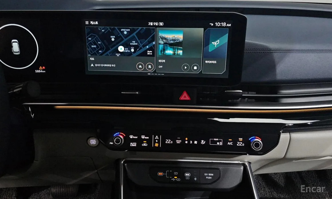 Фото 14 - Kia Carnival