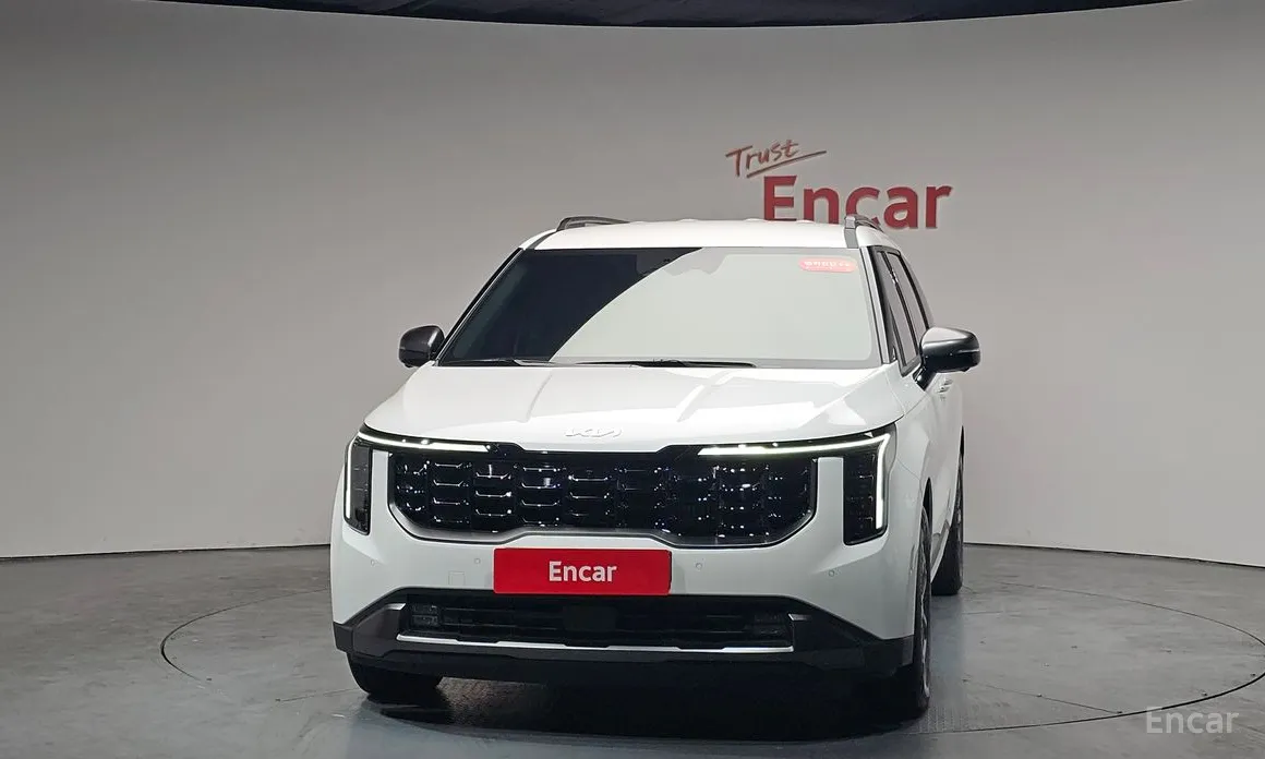 Фото 3 - Kia Carnival