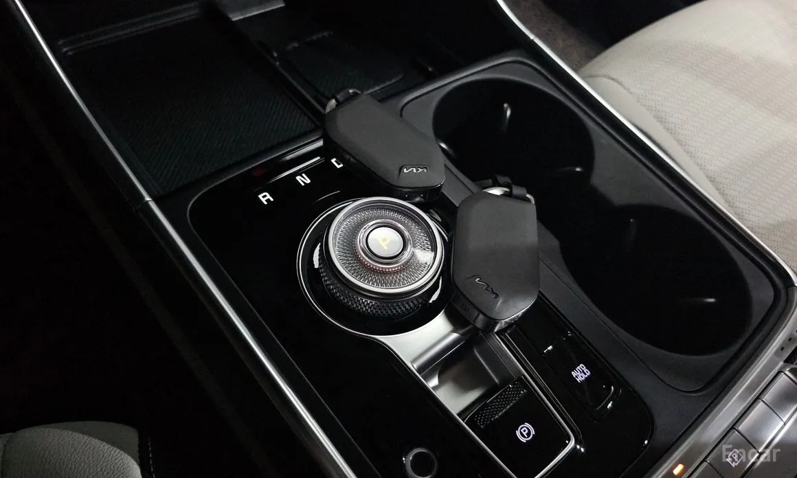 Фото 9 - Kia Carnival