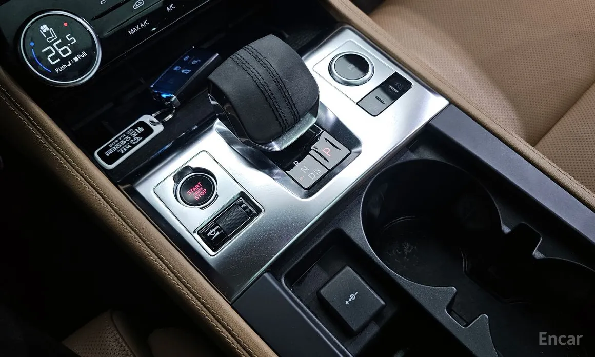 Фото 9 - Jaguar F-Pace