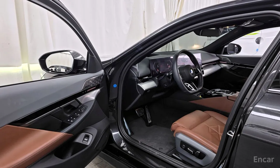 Фото 10 - BMW 5 Series