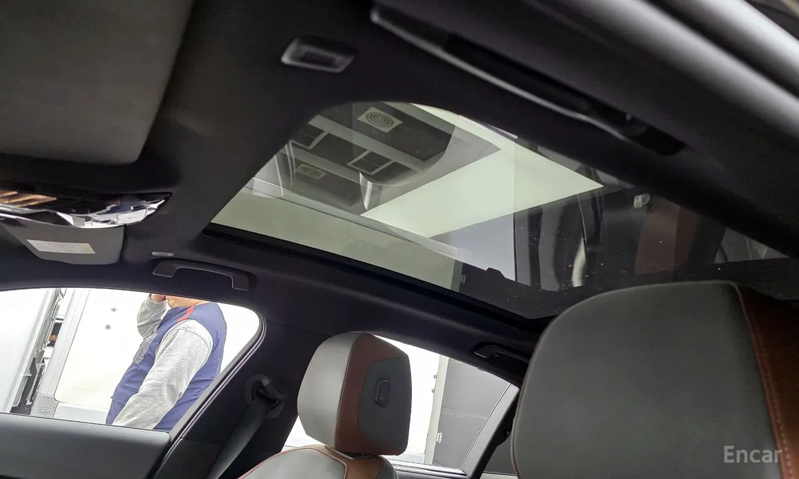 Фото 18 - BMW 5 Series