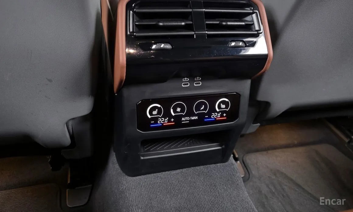 Фото 19 - BMW 5 Series