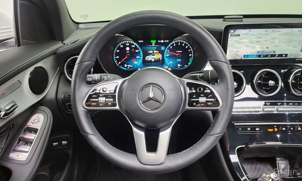 Фото 14 - Mercedes-Benz GLC-Class