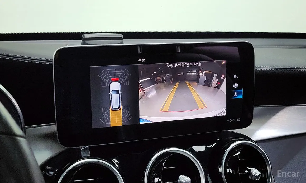 Фото 16 - Mercedes-Benz GLC-Class