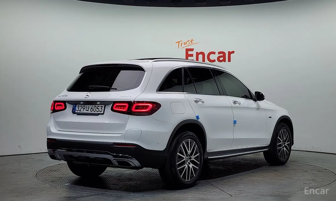 Фото 2 - Mercedes-Benz GLC-Class