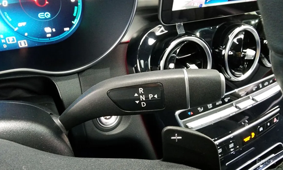 Фото 9 - Mercedes-Benz GLC-Class