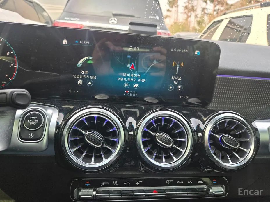 Фото 7 - Mercedes-Benz GLB-Class