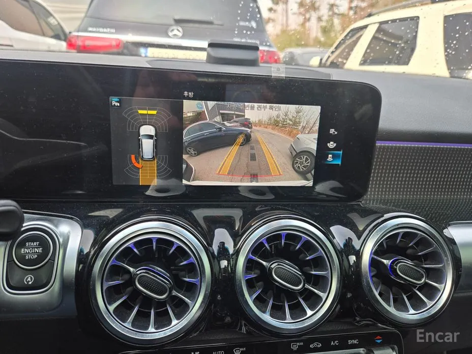 Фото 8 - Mercedes-Benz GLB-Class