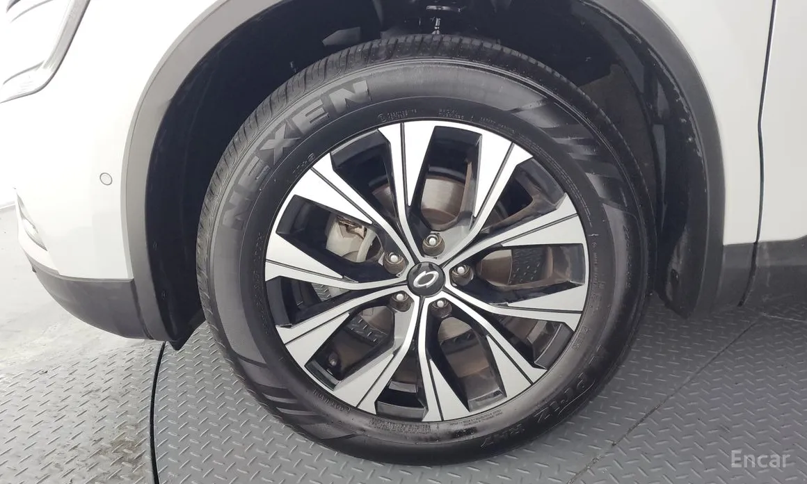 Фото 5 - Renault QM6