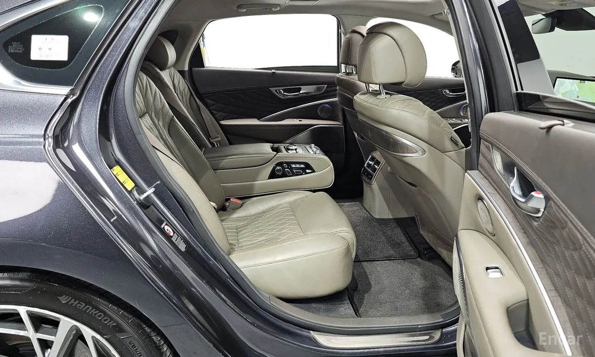 Фото 12 - Kia K9