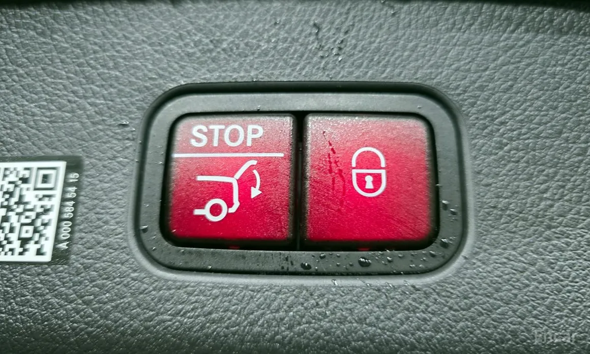 Фото 18 - Mercedes-Benz GLC-Class