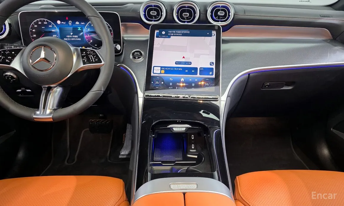 Фото 19 - Mercedes-Benz GLC-Class