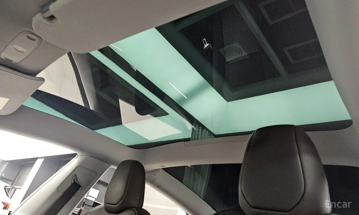 Фото 18 - Tesla Model 3