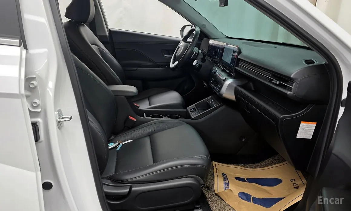 Фото 11 - Hyundai Kona