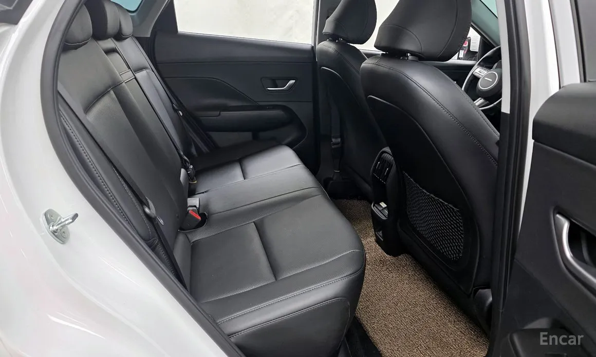 Фото 12 - Hyundai Kona