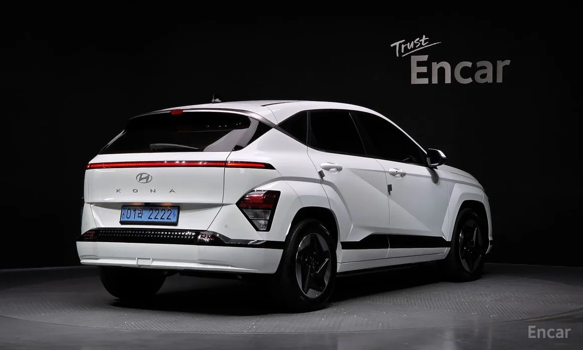 Фото 2 - Hyundai Kona